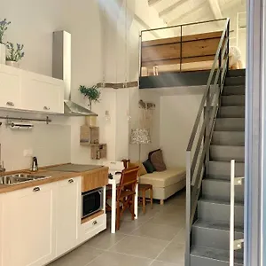 Metroloft Frühstückspension Bologna
