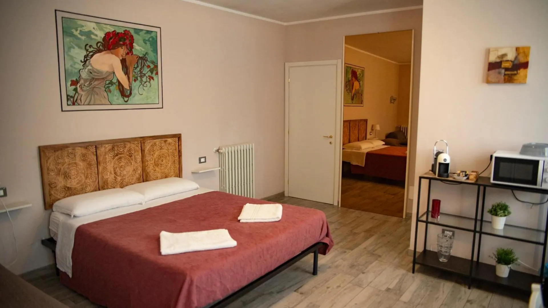 La Corte Di Aldo contacts